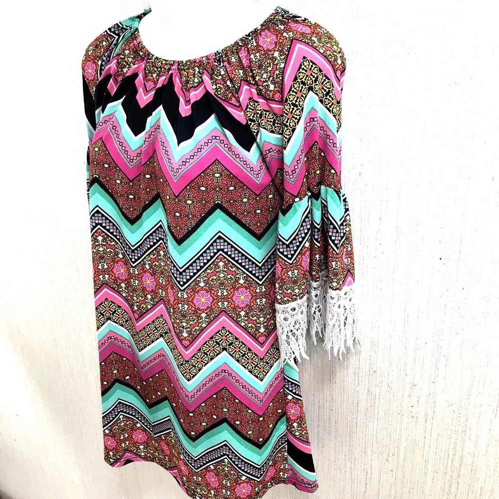 ❤️Boho Blouse S/M Tunic Half Bell 3/4 Lace Trim Sleeve NWOT